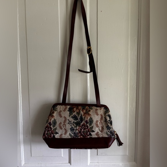 Vintage carpet bag purse with leather trim crossbody - Picture 2 of 4